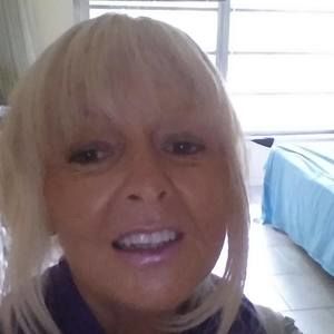 Meet your Posher, Deanna